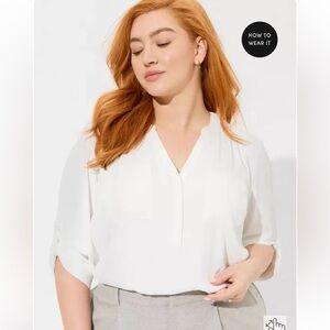 Torrid White Harper Blouse with 3/4 Sleeves size 5 - NWOT